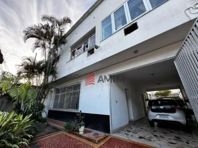 Casa com 5 Quartos à venda, 250m² no Vital Brazil, Niterói
