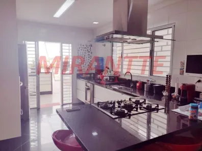 Sobrado com 3 Quartos à venda, 222m² no Vila Ester (Zona Norte), São Paulo