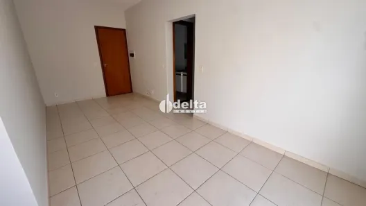 Apartamento com 2 Quartos para alugar, 87m² no Santa Mônica, Uberlândia
