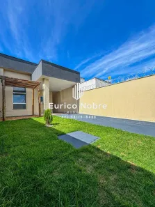 Casa com 2 Quartos à venda, 72m² no Setor Cristina, Trindade