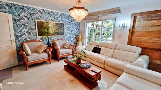 Casa com 3 Quartos para alugar, 170m² no Vila Olímpia, São Paulo
