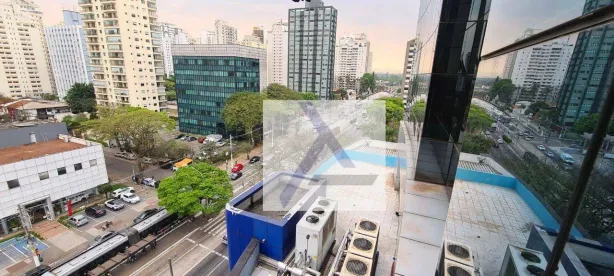 Sala Comercial para alugar, 126m² no Santo Amaro, São Paulo
