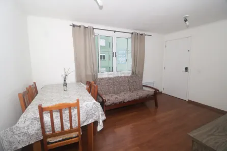 Apartamento com 2 Quartos para alugar, 53m² no São Gonçalo, Pelotas