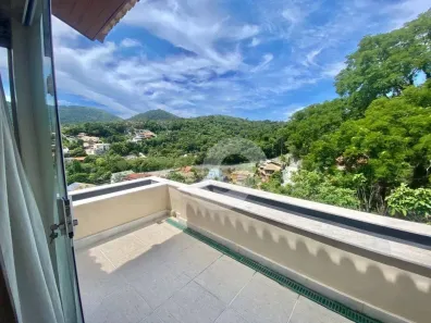 Casa de Condomínio com 4 Quartos à venda, 208m² no Badu, Niterói