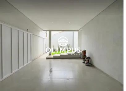 Casa com 3 Quartos à venda, 170m² no São Jorge, Uberlândia