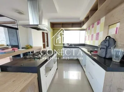 Casa com 2 Quartos para alugar, 250m² no Alto Umuarama, Uberlândia