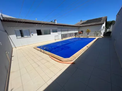 Casa com 3 Quartos à venda, 330m² no Jardim Ana Lúcia, Goiânia