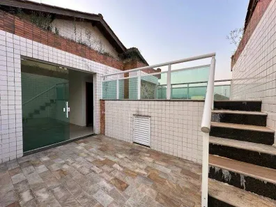 Fazenda/Sítio com 3 Quartos à venda, 200m² no Aparecida, Santos