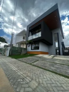 Casa de Condomínio com 4 Quartos à venda, 300m² no Boa Esperança, Petrolina