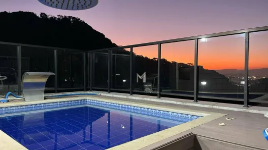 Cobertura com 4 Quartos à venda, 301m² no Pitangueiras, Guarujá