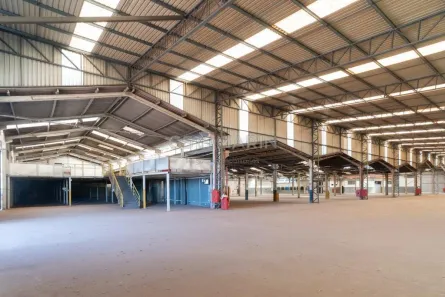 Galpão/Depósito/Armazém para alugar, 4500m² no Ideal, Londrina