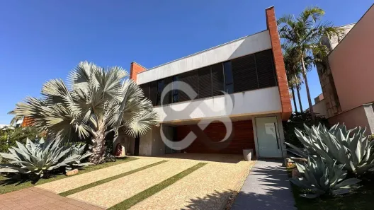 Casa de Condomínio com 4 Quartos à venda, 330m² no Vivendas do Arvoredo, Londrina
