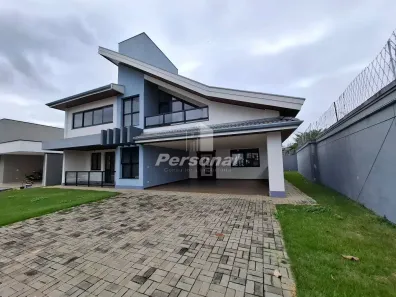 Sobrado com 4 Quartos à venda, 358m² no Quiririm, Taubaté