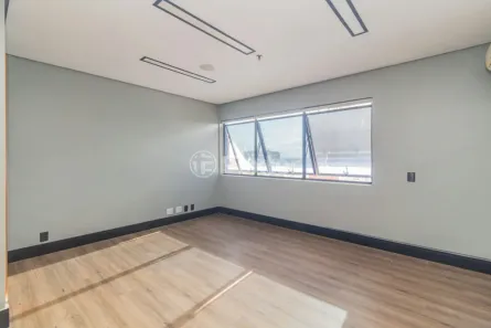 Sala Comercial à venda, 64m² no Menino Deus, Porto Alegre