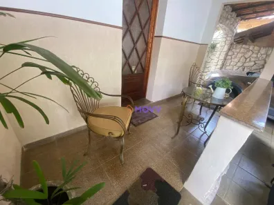 Casa com 6 Quartos à venda, 240m² no Santa Rosa, Niterói