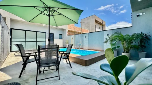Casa com 3 Quartos para alugar, 70m² no Guaratuba, Guaratuba
