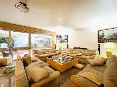 Casa com 4 Quartos à venda, 480m² no Embaré, Santos