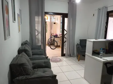 Casa com 2 Quartos para alugar, 100m² no Ariribá, Balneário Camboriú