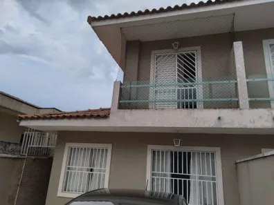 Casa com 3 Quartos à venda, 134m² no Setor Central, Rio Verde