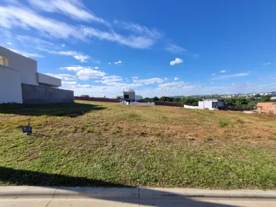 Lote/Terreno à venda, 216m² no Jardins Versalhes, Aparecida de Goiânia