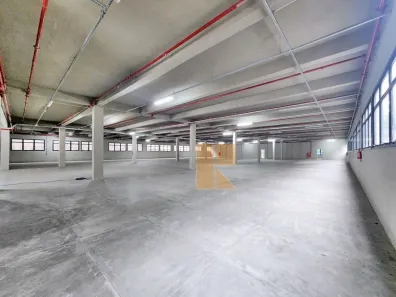 Galpão/Depósito/Armazém para alugar, 4571m² no Lapa de Baixo, São Paulo