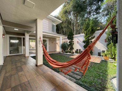 Casa de Condomínio com 3 Quartos à venda, 322m² no Campo Comprido, Curitiba