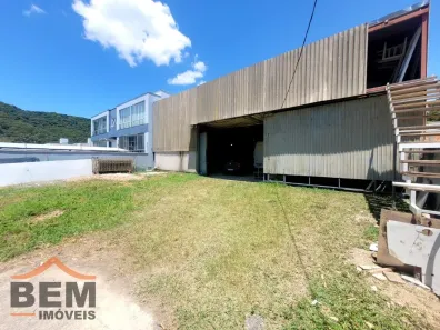 Galpão/Depósito/Armazém para alugar, 210m² no Ressacada, Itajaí