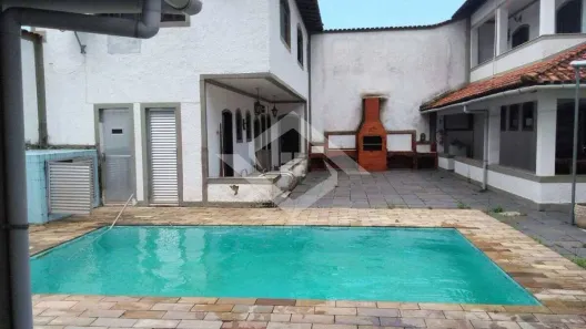 Casa com 7 Quartos à venda, 400m² no , Mangaratiba