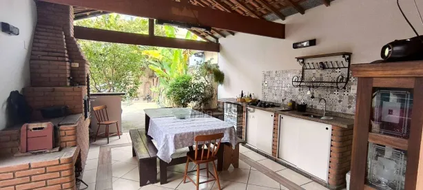 Casa com 3 Quartos à venda, 105m² no Parque São Luís, Taubaté