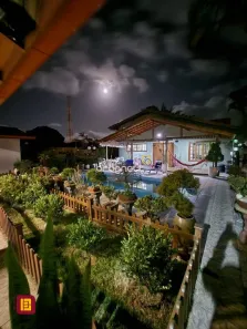 Casa com 4 Quartos à venda, 250m² no Armação do Pântano do Sul, Florianópolis