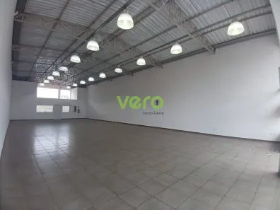 Ponto Comercial para alugar, 275m² no Vila Molon, Americana