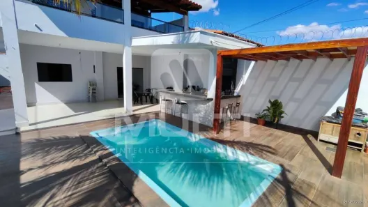 Casa com 5 Quartos à venda, 224m² no Granada, Uberlândia
