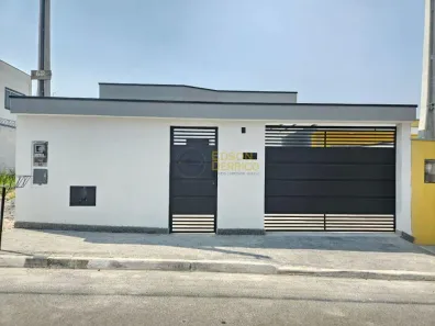 Casa com 3 Quartos para venda ou aluguel, 108m² no Loteamento Residencial e Comercial Flamboyant, Pindamonhangaba