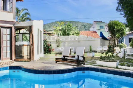 Ponto Comercial com 23 Quartos à venda, 870m² no , Arraial do Cabo