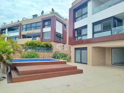 Apartamento com 3 Quartos à venda, 373m² no Vila Assunção, Porto Alegre