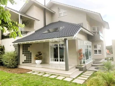 Casa com 4 Quartos à venda, 379m² no Peterlongo, Garibaldi