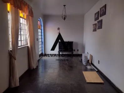 Imóvel Comercial com 3 Quartos para alugar, 100m² no Cachoeirinha, Belo Horizonte