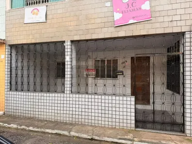 Casa com 2 Quartos para alugar, 87m² no Castanheira, Belém