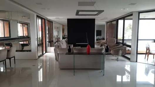 Apartamento com 3 Quartos para alugar, 260m² no Higienópolis, São Paulo