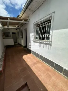 Casa com 2 Quartos para alugar, 50m² no Eldorado, Contagem