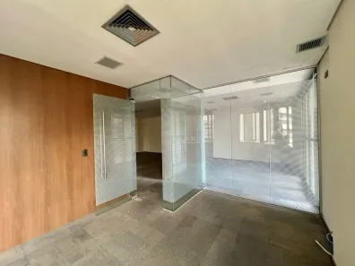 Sala Comercial à venda, 110m² no Vila Olímpia, São Paulo