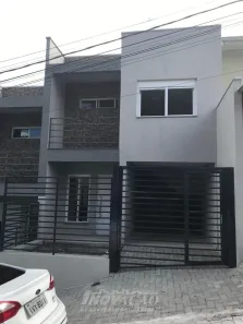Sobrado com 3 Quartos à venda, 130m² no São Caetano, Caxias do Sul
