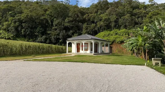 Lote/Terreno com 1 Quarto à venda, 2290m² no Santa Barbara, Antônio Carlos