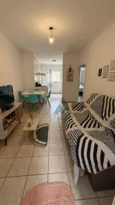 Casa de Condomínio com 2 Quartos à venda, 61m² no Vila Nossa Senhora Aparecida, São Roque
