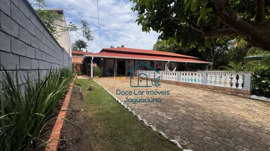 Fazenda/Sítio com 3 Quartos à venda, 261m² no Núcleo Urbano Parque Ana Helena, Jaguariúna