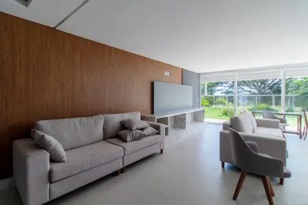 Apartamento com 3 Quartos à venda, 174m² no Vila Assunção, Porto Alegre