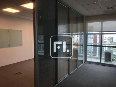 Sala Comercial para alugar, 240m² no Vila Cordeiro, São Paulo