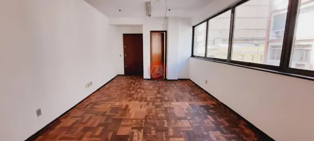 Sala Comercial para alugar, 33m² no Centro Histórico, Porto Alegre