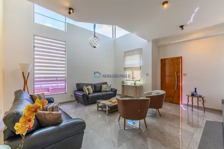 Sobrado com 3 Quartos à venda, 281m² no Cidade Vargas, São Paulo
