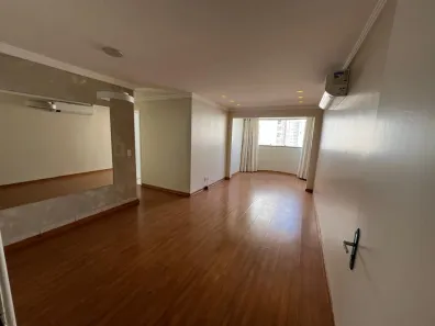 Apartamento com 3 Quartos à venda, 77m² no Jardim Goiás, Goiânia